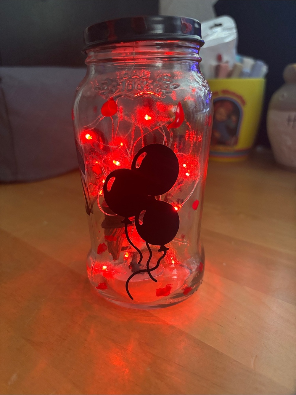 The Grabber Handcrafted Light-Up Horror Jar w/ Pocket Funko - Picture 6 of 7